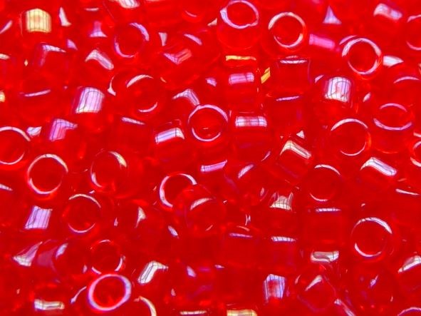 Toho  1.8MM古董小珠~< 798>淺琥珀中管鮮紅--5克/約900顆